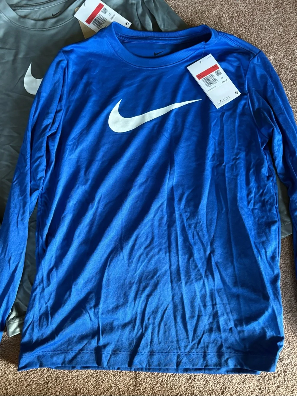 Nike Kids Boys set kit bundle of 3 long sleeve athletic tshirts size large NWT
